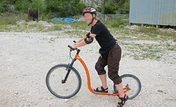 Novala on a roller. (novala) Novala on a roller. (novala)