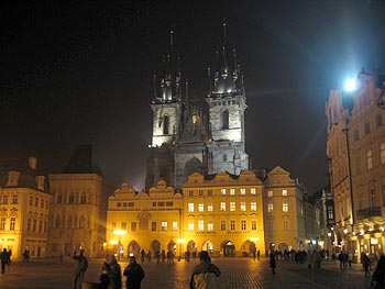 Prague in the dark. (novala) Prague in the dark. (novala)