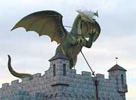 Dragon. (kitschtante.antville.org) Dragon. (kitschtante.antville.org)