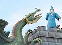 Merlin and the dragon. (kitschtante.antville.org) Merlin and the dragon. (kitschtante.antville.org)