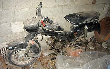 Motorbike. (novala) Motorbike. (novala)