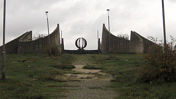 Monument. (novala) Monument. (novala)