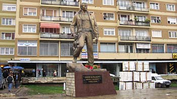 Monument. (novala) Monument. (novala)