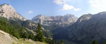 Mountains. (novala)