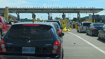 American border-crossing. (novala) American border-crossing. (novala)